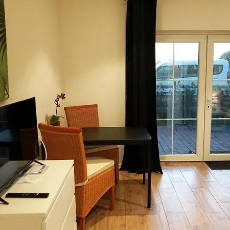 Mit 1 Schlafzimmer Daire *