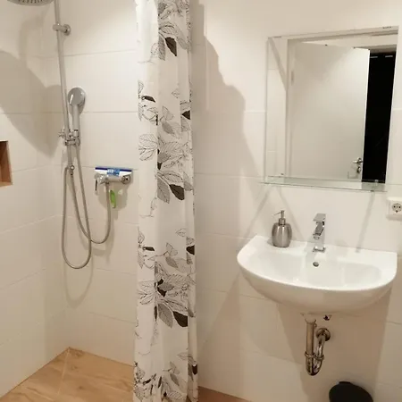 Mit 1 Schlafzimmer * Oyten